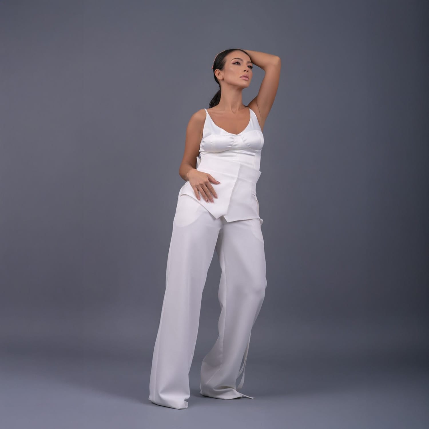 pantaloni cu brau tip vesta 1 squared